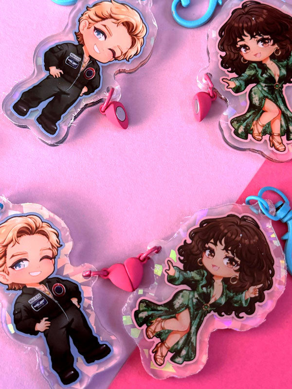 LIMITED Allie und Dean Acrylic Magnetic Heart Keychain Schlüsselanhänger