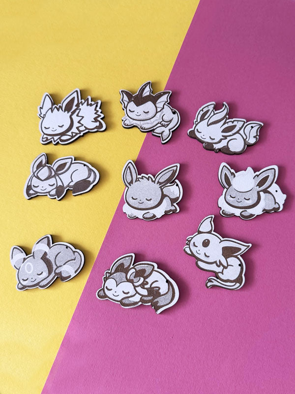 MYSTERY BAG - Surprise Eeveelutions Wooden Keychain
