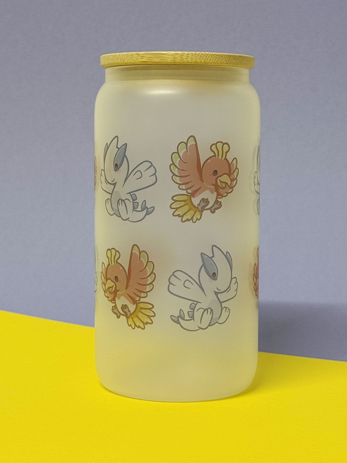 Kawaii Monster Trinkglas verschiedene Varianten mit Bambusdeckel inkl. Glasstrohhalm und Reinigungsbürste