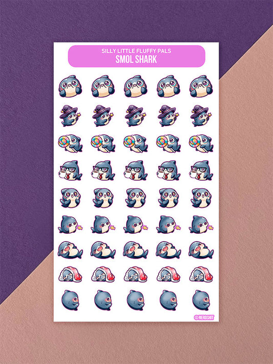 Silly Little Fluffy Pals Shark  – Kleine beschreibbare Deko-Sticker für Planer & Journals